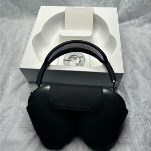 AirPod max space gray